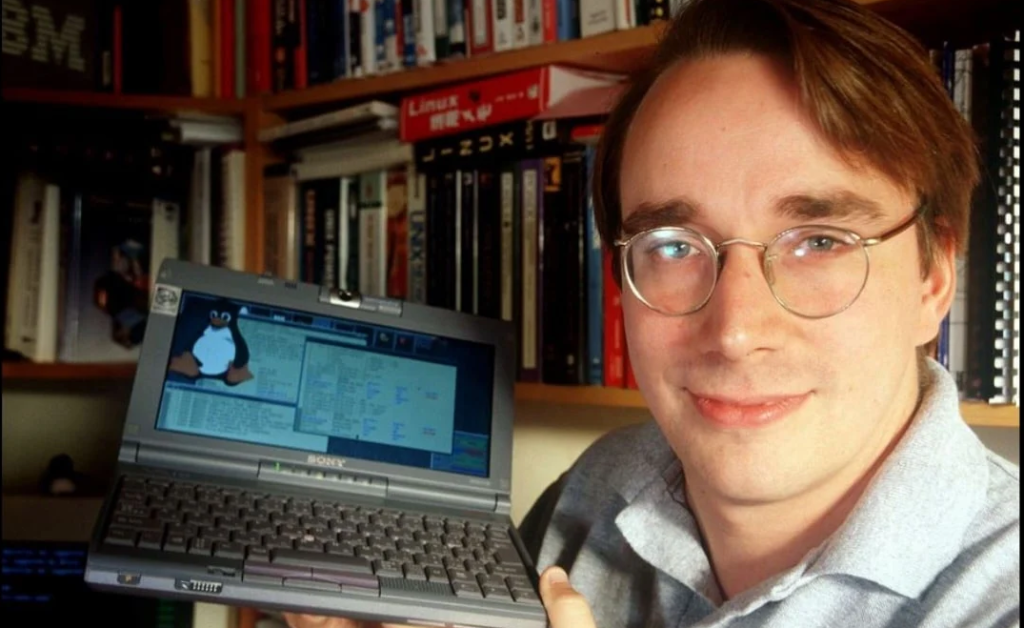 مقدمة عن نظام التشغيل لينكس Linux اهميته وانواعه Linus Torvalds linux 1024x628